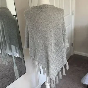 Chic Gray Fringe Poncho