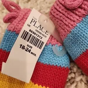 Children's Place Mittens Size 18-24mo