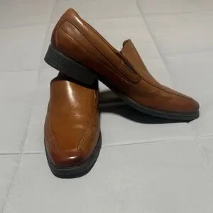 Clarks Tilden Free Slip-On Loafers