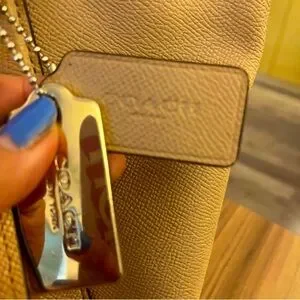 COACH Ava Tan Leather Tote Bag GUC