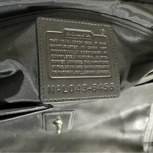 COACH Barclay Messenger Briefcase Laptop Bag Black Leather F06456 Silver