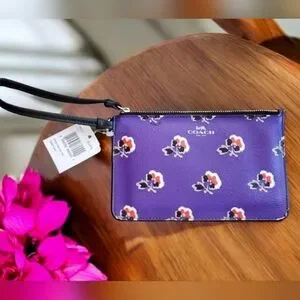 Coach Bramble Rose NWT Top Zip Purple Wristlet Wallet