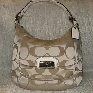 Coach hobo bag