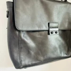 COLE HAAN Black Leather Warner Briefcase Travel Bag Zipper Pocket Laptop Case
