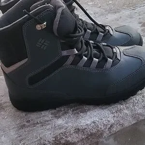 Columbia Boys Hiking Snow Boots Gray Leather