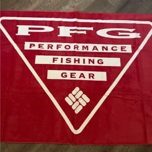 Columbia Performance Fishing Gear Triangle Logo Beach Towel- Red