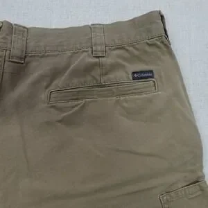 Columbia Shorts 38W Beige Utility Kaki Zip Pockets Mid Rise Summer Sportwear