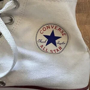 Converse Chuck Taylor All Star High Top White Woman’s 13 Mens 11
