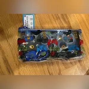 COPY - Kid's Gloves And Sanitizer Kit