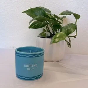Crayola / Kohls Colors of Kindness Candle - Breathe Deep 