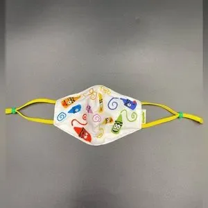 Crayola onesize kids face Mask colorful crayons themed
