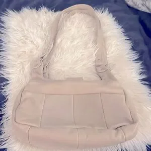 Cream Vintage Leather Hobo Bag. Medium Size Rare Vintage