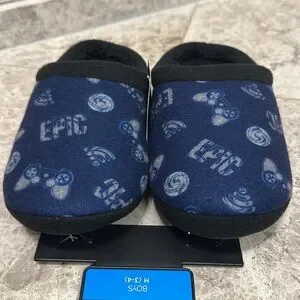 Cuddl Duds Boys Printed Epic Gamer Fleece Clog Slipper NEW M (3-4)