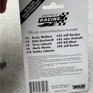 Dale Earnhardt #3 Winners Circle Action Goodwrench Car 1:64 Series 2 & Key Chain