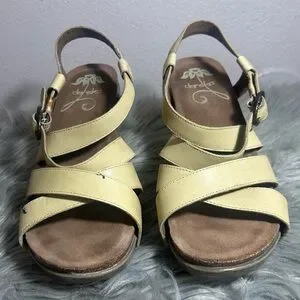DANSKO Frida Taupe Leather Ankle Strap Studded Wedge Heel Sandals Size EU39/