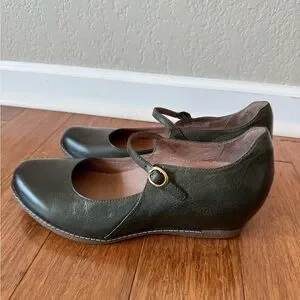 Dansko Women Loralie Comfort Mary Jane Wedge Leather Olive Shoes Sz 40/9.5-10
