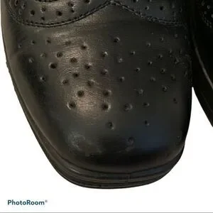 Deer Stags Ace wing tip shoe 3 1/2 big kids