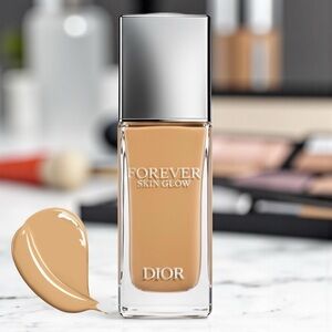 DIOR Forever Skin Glow Foundation 4W 24H WEAR RADIANT FOUNDATION FULL SIZE