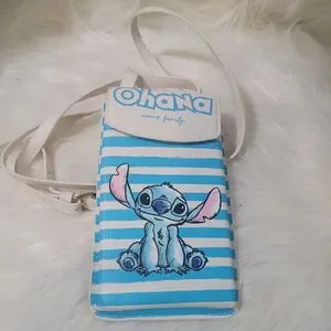 Disney Ohana Stitch Danielle Nicole Tech Crossbody bag Women's