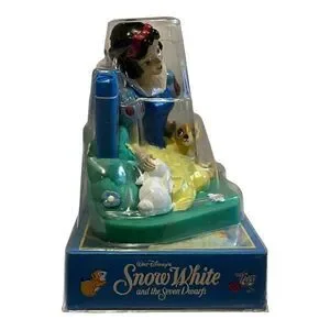 Disney Snow White Seven Dwarfs Floating Soap Dish & 3 Soaps Vintage 1990s New