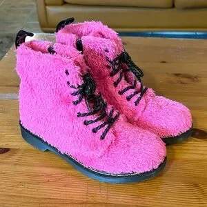Dr. Martens Kids Fuzzy Pink Boots with Black Laces