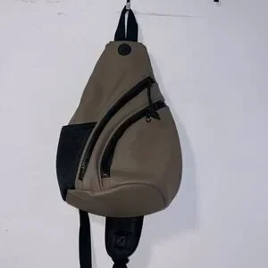DUCHAMP LONDON Military Green and Black Rubberized Sling Bag