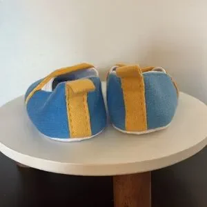 Duck Duck Goose Later Gator Blue And Yellow Baby Shoes NWOT 3-6M