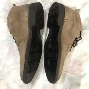 Ecco Chukka Boots Distressed Nubuck Leather Tan Shock Point Sole 45EU 11-11.5 US