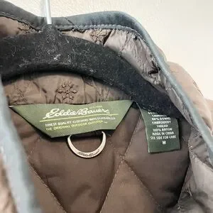 Eddie Bauer Chocolate Brown Vest Size Medium Down Filled Snap Button