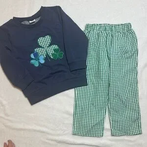 EEUC Boys St. Patrick’s Day Appliqué Shamrock Pullover And Gingham Pants 18/24mo