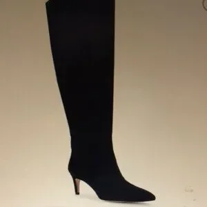 Elegant Black Knee-High Boots