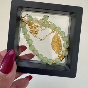 Elegant Gold And Green Jade Beaded Leaf Bracelet. New