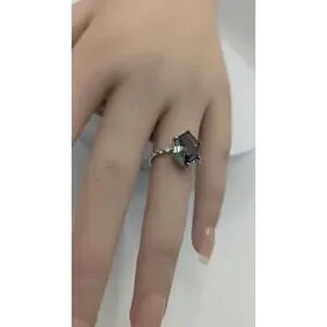 Elegant Hexagon Cut Silver Ring with Unique Stone Size 6