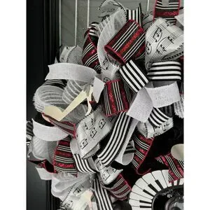 Elegant Music Deco Mesh Wreath