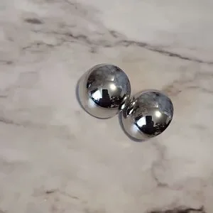 Fashionable Round Metal Stud Earrings Silvery Minimalist Style