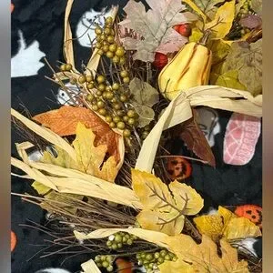 Festive Autumn Wreath With Pumpkins Gourds And Multi Colored Leaves NWT