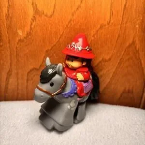 Fisher Price Little People Disney Klip Klop Princess Evie Red Hat