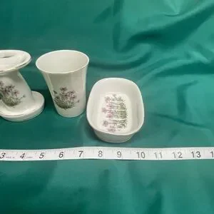 Floral Bath Accessory Set - White And Purple 3 Piece Set