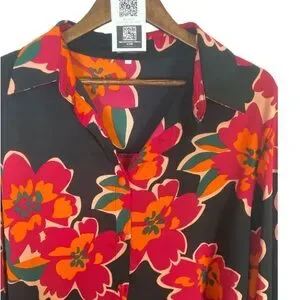 Floral Black And Red Women's Top / 2X