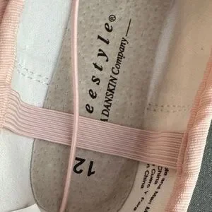 Freestyle Kids Ballet Slippers In Soft Pink