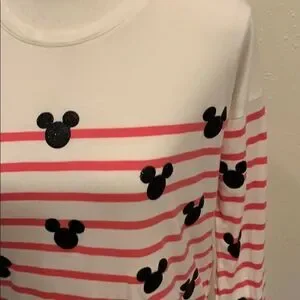 GAP Disney shirt
