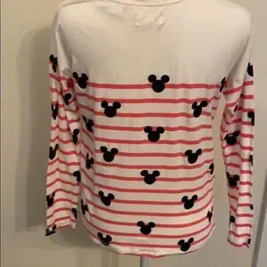 GAP Disney shirt