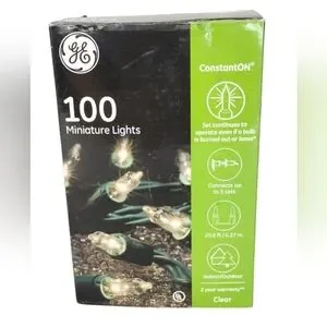 GE White String Lights Constant On 100 Lights Clear NWT