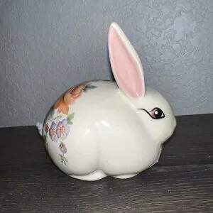 Georgewood Creation CA Ceramic Bunny Rabbit Floral Cotton Ball Dispenser Cottage