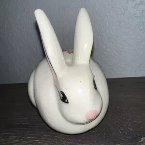 Georgewood Creation CA Ceramic Bunny Rabbit Floral Cotton Ball Dispenser Cottage