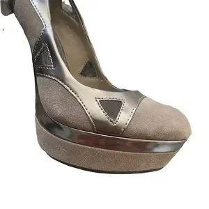 Gianni Bini Taupe Suede Heels 6