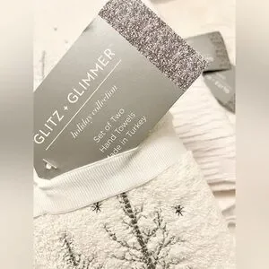 Glitz + Glimmer Christmas‎ Winter Tree Embroidered Bathroom Hand Towel Set