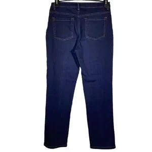 Gloria Vanderbilt Amanda Size 8 Short Denim Jeans Classic 5 Pocket Straight Leg