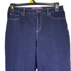 Gloria Vanderbilt Amanda Size 8 Short Denim Jeans Classic 5 Pocket Straight Leg