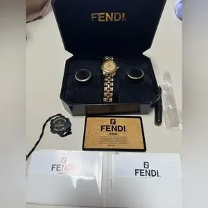 Gold 1990s Vintage FENDI Women’s Wristwatch